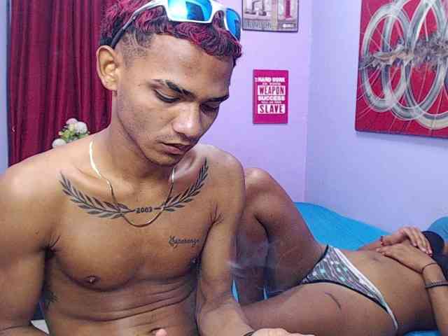 blacktwinks webcam