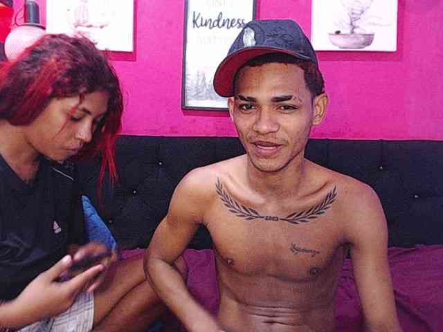 blacktwinks webcam