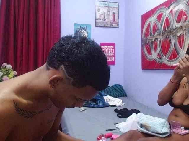 blacktwinks webcam