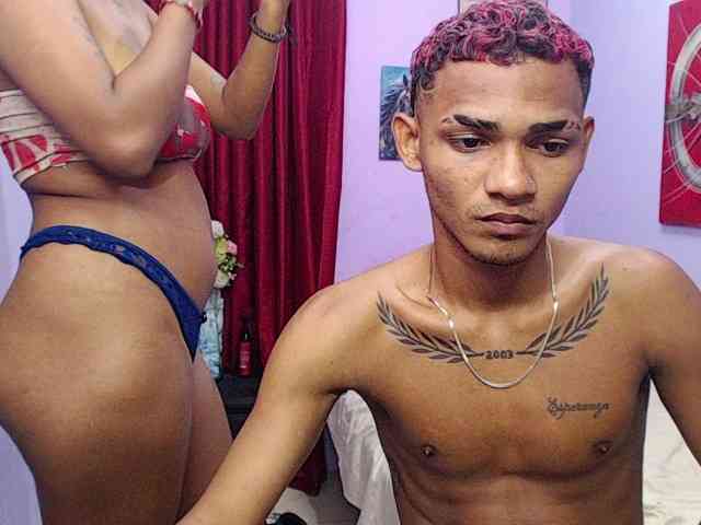 blacktwinks webcam