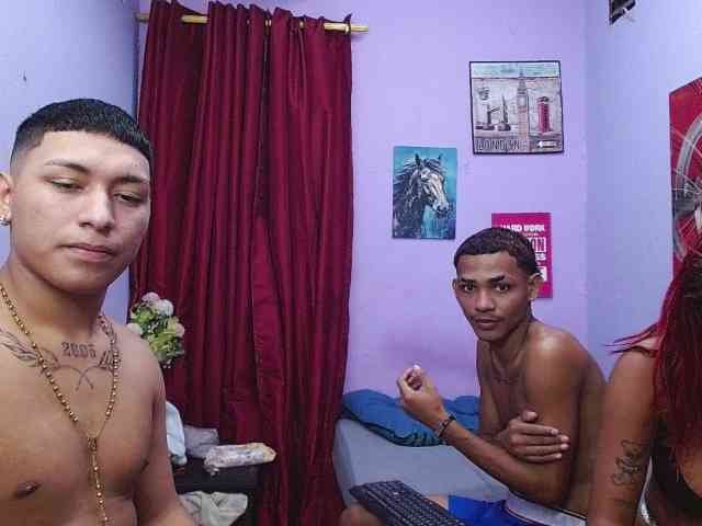 blacktwinks webcam
