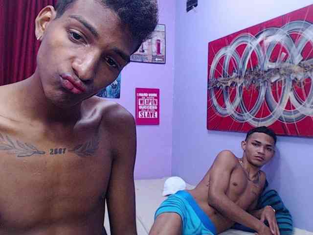 blacktwinks