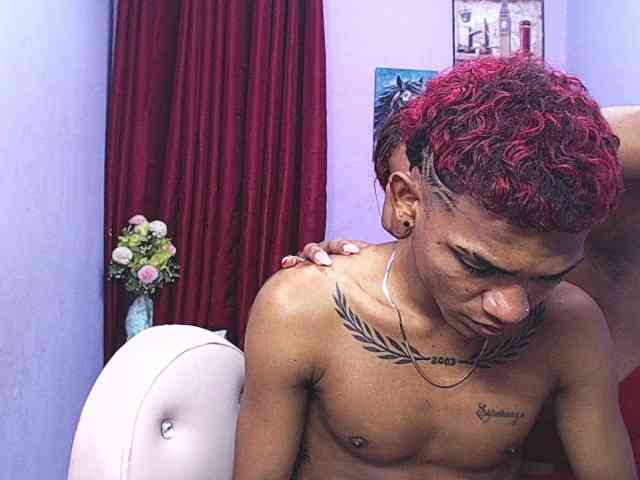blacktwinks webcam