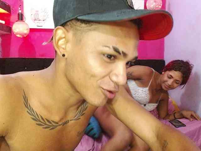 blacktwinks webcam
