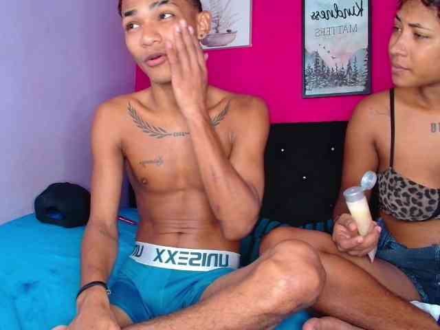 blacktwinks webcam