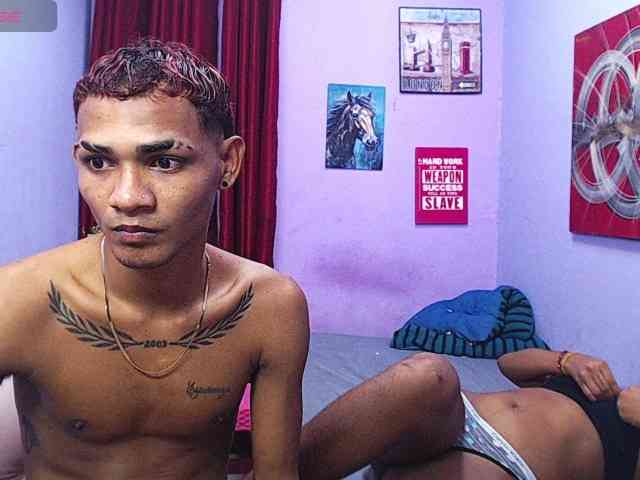 blacktwinks webcam