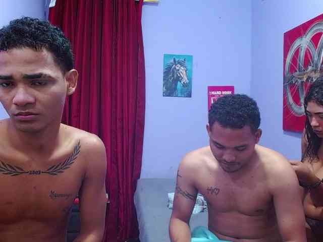 blacktwinks webcam