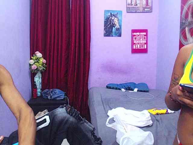 blacktwinks webcam