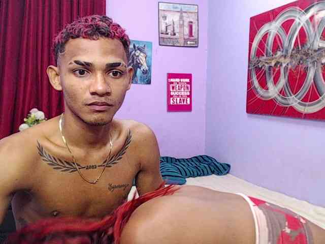blacktwinks webcam