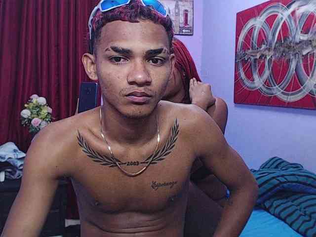 blacktwinks webcam