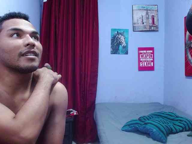 blacktwinks webcam