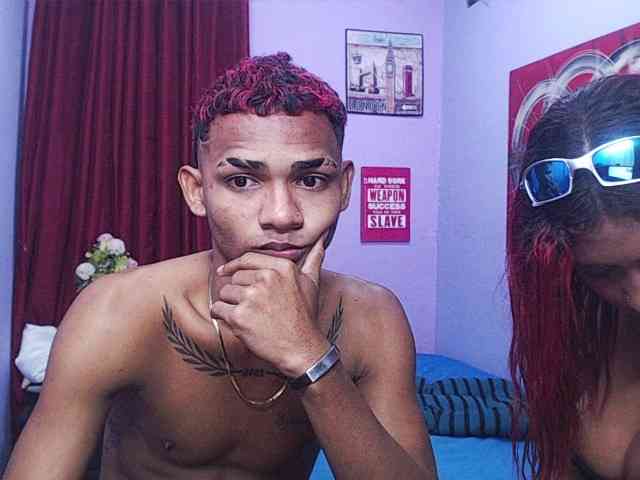 blacktwinks webcam