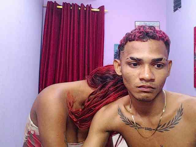 blacktwinks webcam