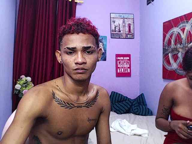 blacktwinks webcam