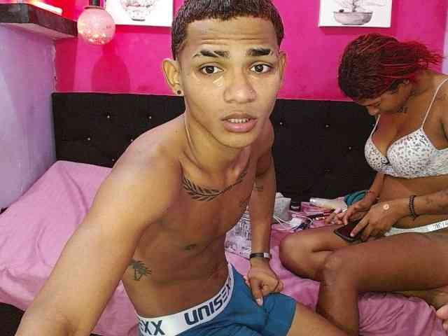blacktwinks webcam