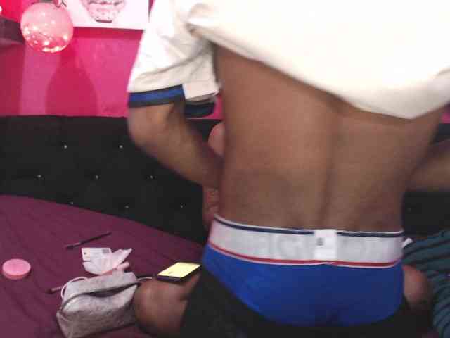 blacktwinks webcam