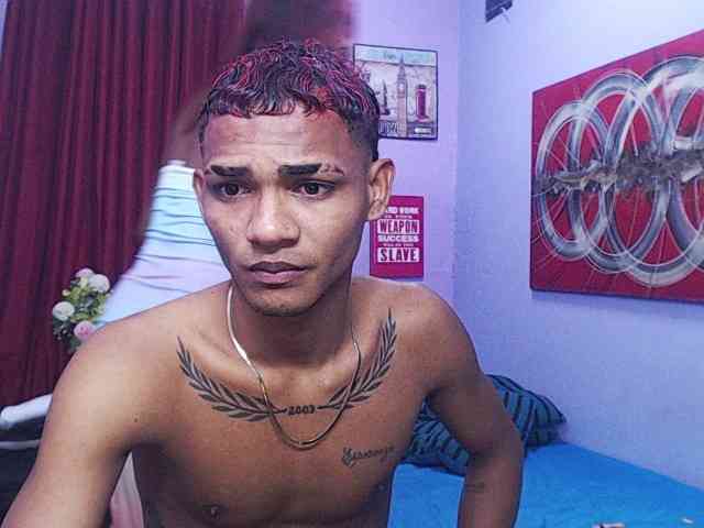 blacktwinks webcam