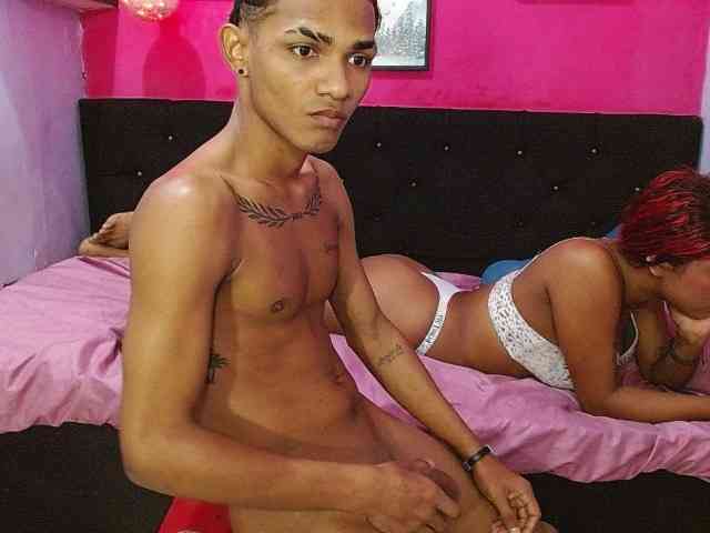 blacktwinks webcam