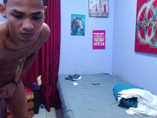blacktwinks webcam