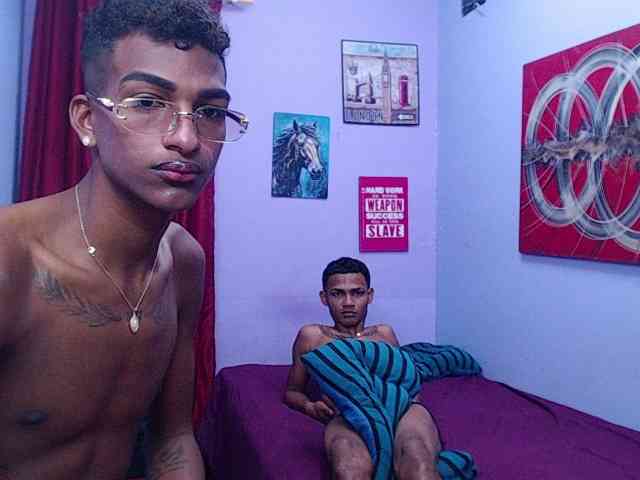blacktwinks blacktwinks