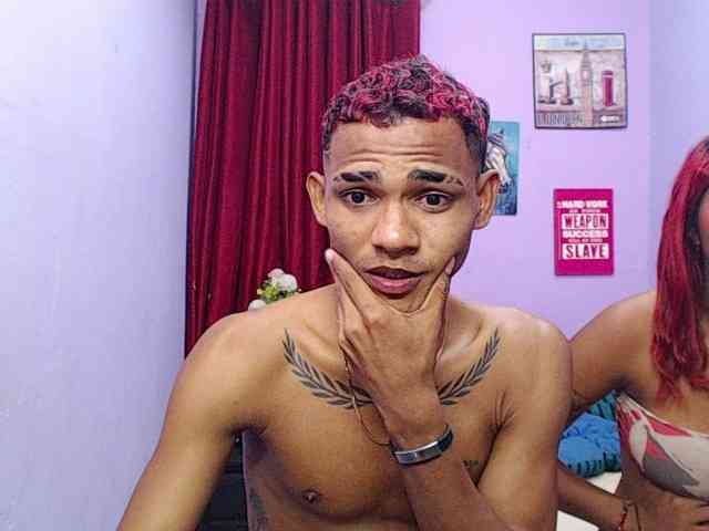 blacktwinks webcam
