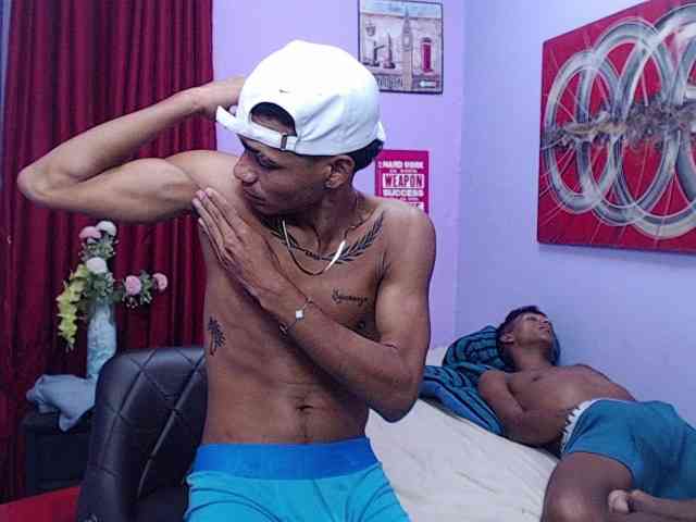blacktwinks