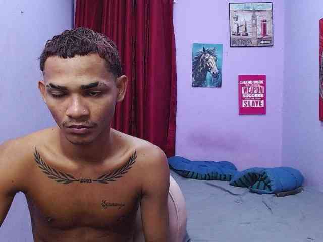 blacktwinks webcam