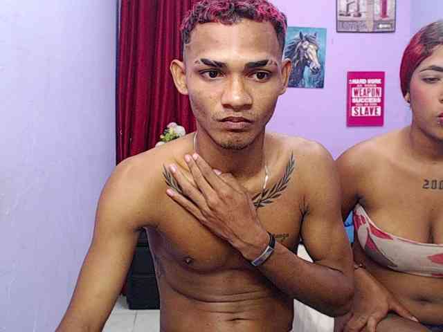 blacktwinks webcam