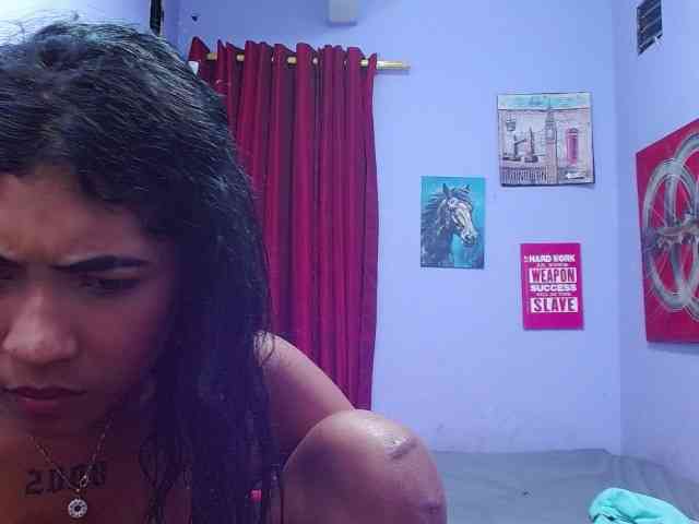 blacktwinks webcam