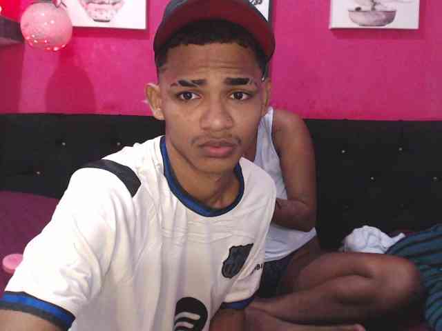 blacktwinks blacktwinks