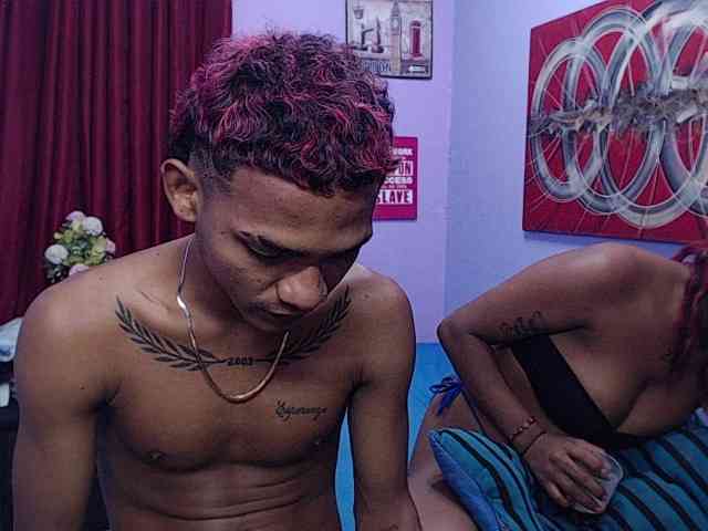 blacktwinks webcam