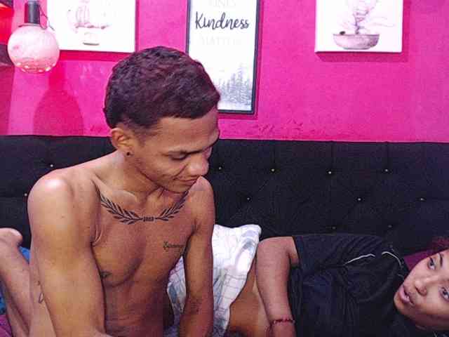blacktwinks webcam