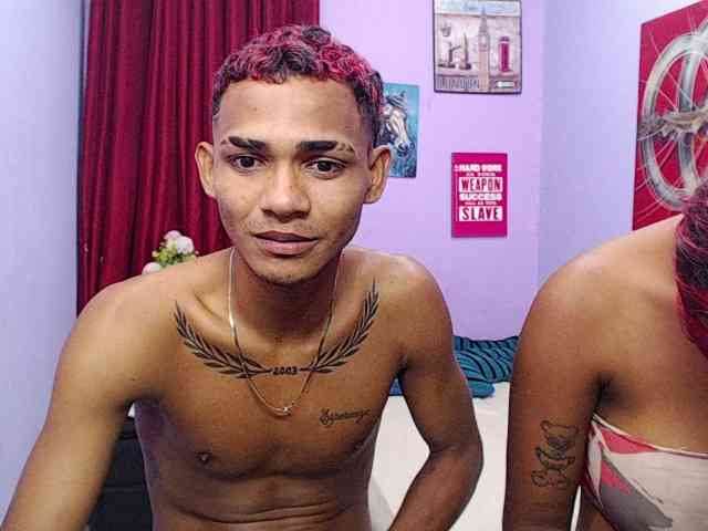 blacktwinks webcam
