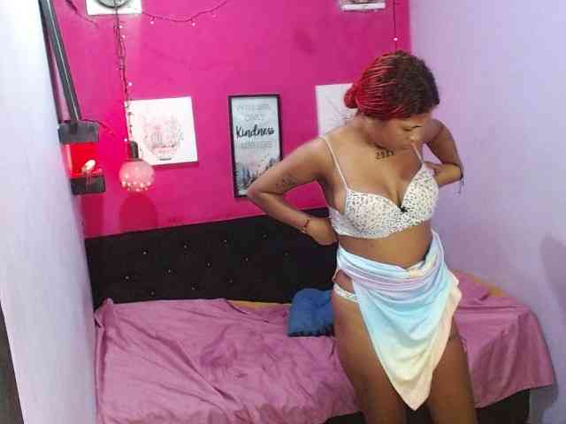 blacktwinks webcam