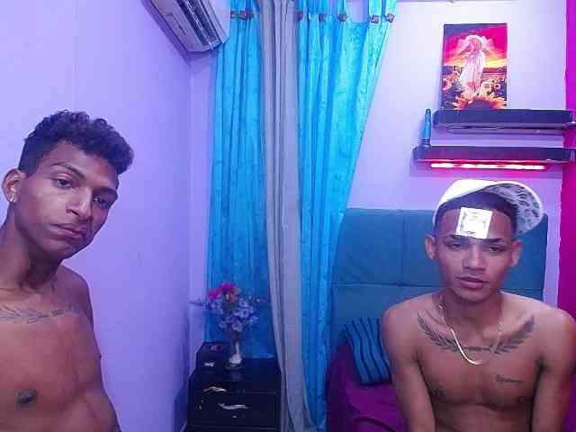 blacktwinks blacktwinks