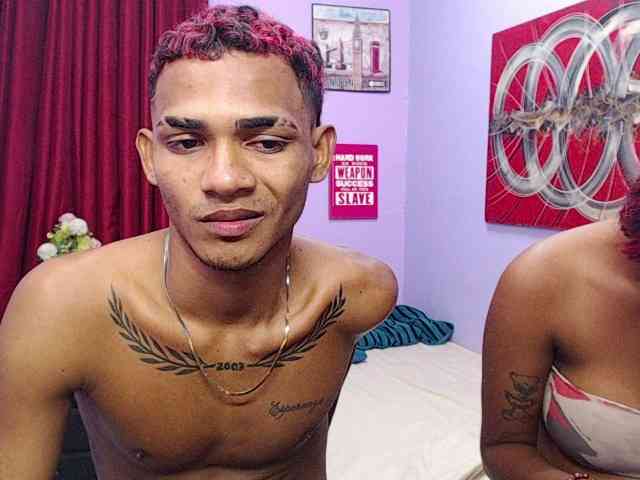blacktwinks webcam
