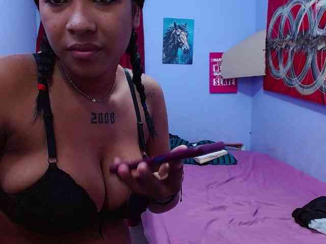 blacktwinks webcam
