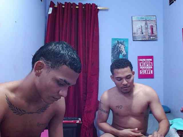 blacktwinks webcam