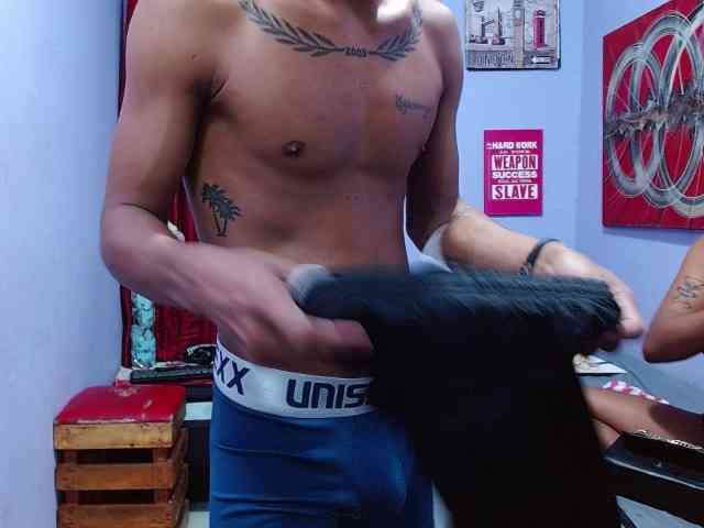 blacktwinks webcam