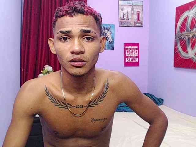 blacktwinks webcam