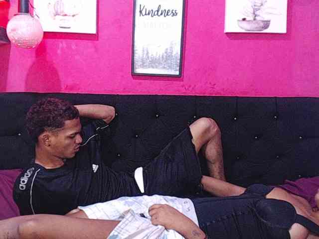 blacktwinks webcam