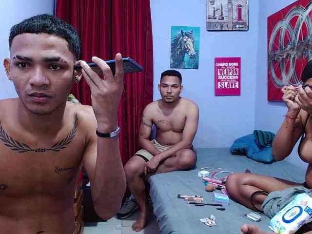 blacktwinks webcam