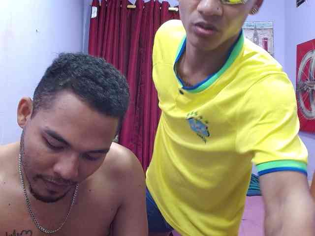 blacktwinks webcam