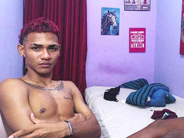 blacktwinks webcam