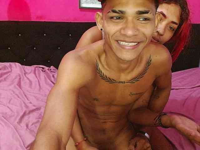 blacktwinks webcam