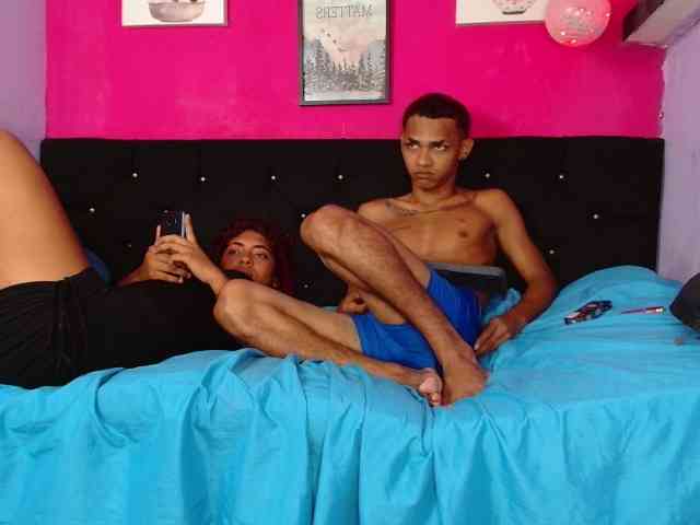 blacktwinks webcam