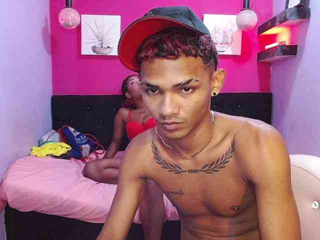blacktwinks webcam