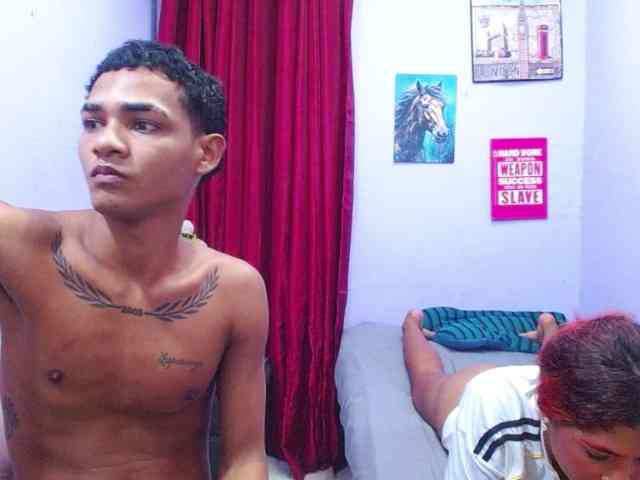 blacktwinks webcam