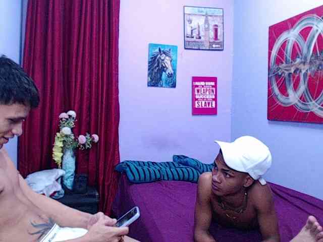 blacktwinks blacktwinks