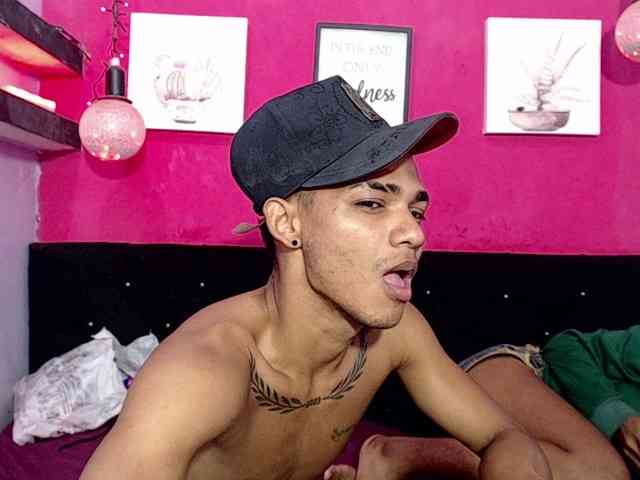 blacktwinks blacktwinks